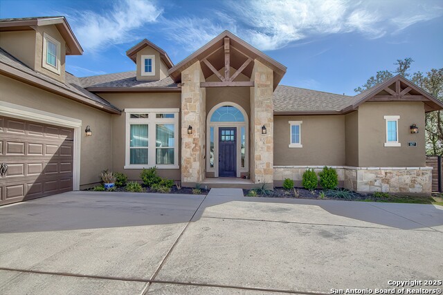 Image 13 of 34 For 527 James Way