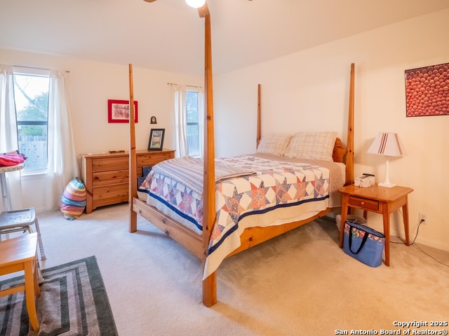 Listing photo id 8 for 16801 Trevin