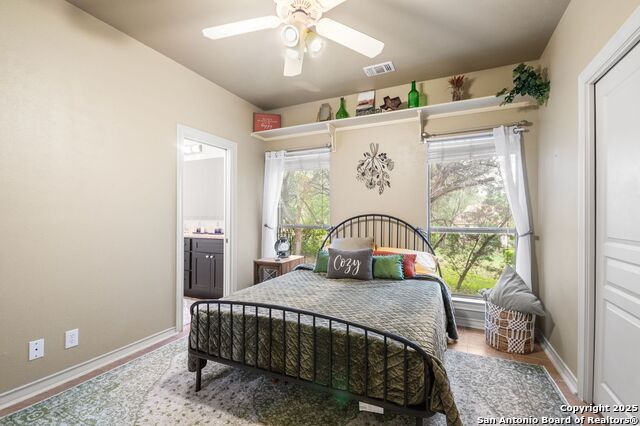 Listing photo id 21 for 15610 Chinquapin
