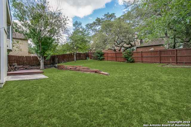 Image 23 of 25 For 6915 Raintree Frst