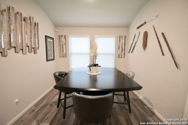 Listing photo id 9 for 12112 Icon Ridge