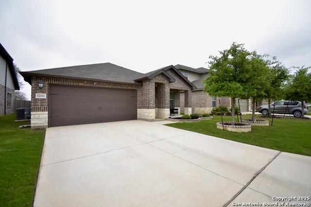 Listing photo id 0 for 12112 Icon Ridge