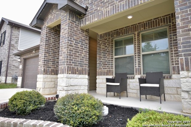 Listing photo id 2 for 12112 Icon Ridge