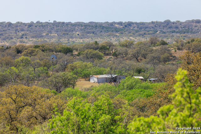 Image 22 of 53 For 4632 Onion Creek Road