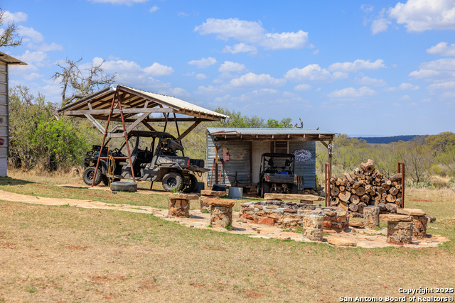 Image 28 of 53 For 4632 Onion Creek Road