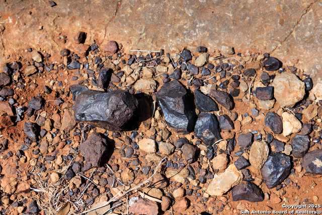 Image 33 of 53 For 4632 Onion Creek Road