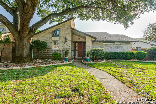 Image 2 of 24 For 11318 Whisper Willow St