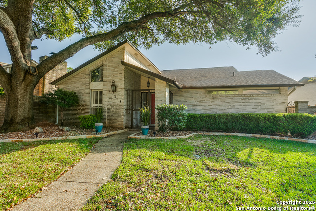 Image 3 of 24 For 11318 Whisper Willow St