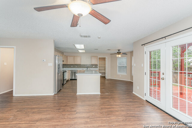 Image 3 of 26 For 1214 Oak Path