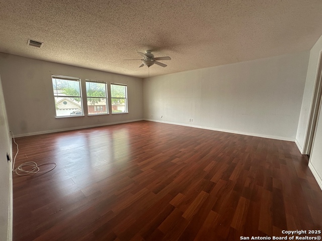 Image 31 of 35 For 21502 Tenore