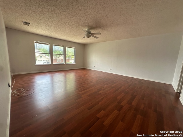 Image 32 of 35 For 21502 Tenore
