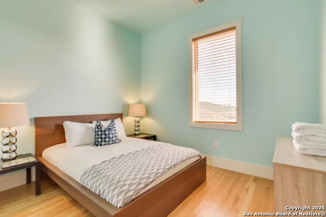 Image 18 of 61 For 23230 Winter Oaks