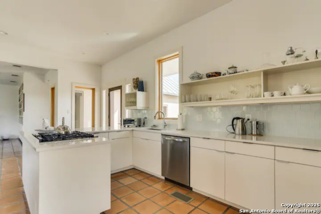 Image 8 of 61 For 23230 Winter Oaks