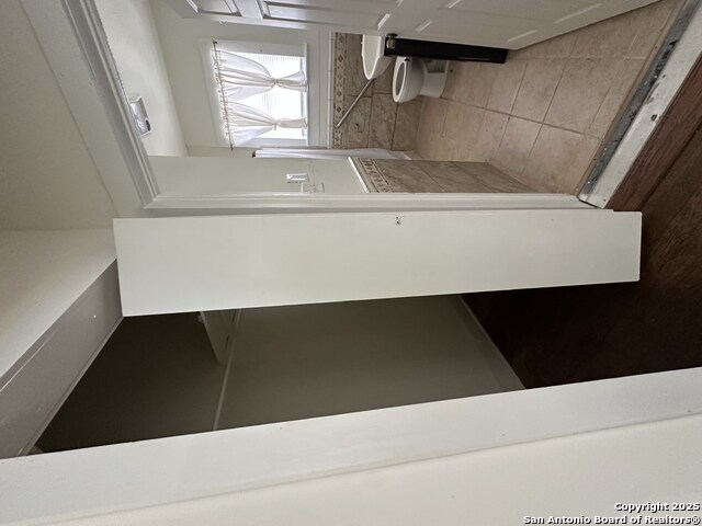 Image 21 of 66 For 311 Ashby E