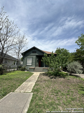Image 3 of 66 For 311 Ashby E
