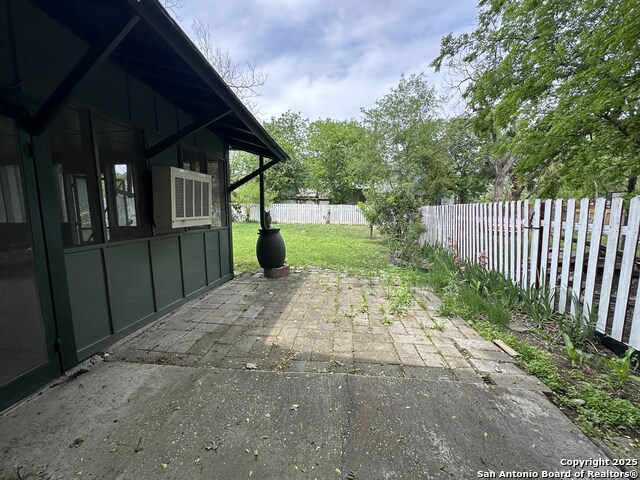Image 61 of 66 For 311 Ashby E