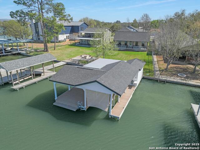 Image 2 of 41 For 411 Greenbriar Dr. W