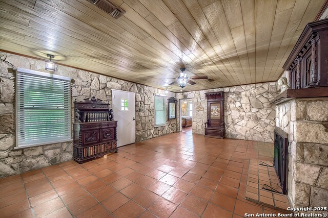Image 12 of 35 For 6986 County Road 271