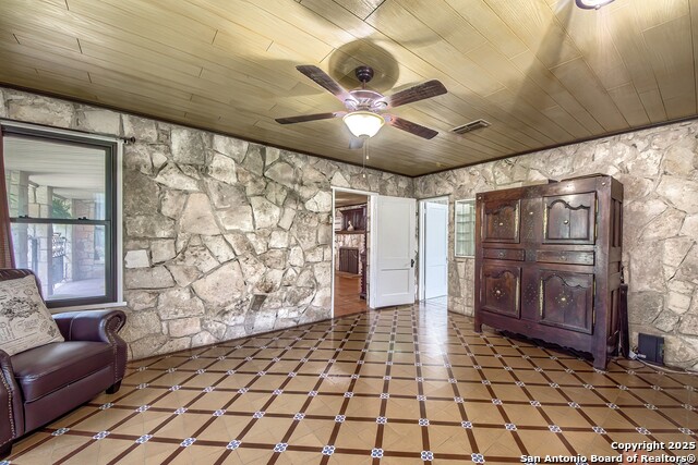 Image 17 of 35 For 6986 County Road 271