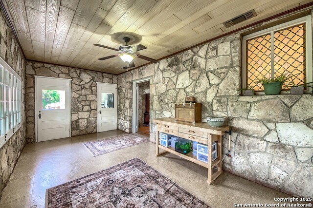Image 29 of 35 For 6986 County Road 271