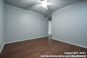 Image 10 of 28 For 8611 Datapoint Dr  11