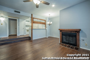 Image 12 of 28 For 8611 Datapoint Dr  11