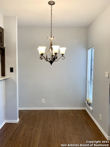 Image 17 of 28 For 8611 Datapoint Dr  11