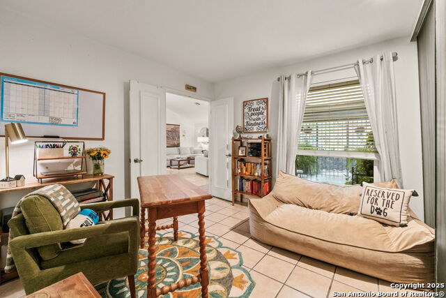 Listing photo id 10 for 6311 Harpers Ford St
