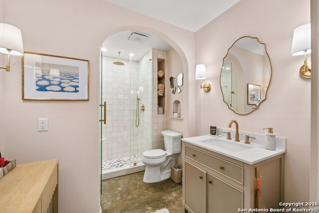 Listing photo id 24 for 6311 Harpers Ford St