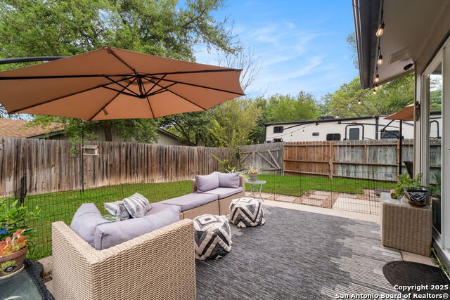 Listing photo id 27 for 6311 Harpers Ford St
