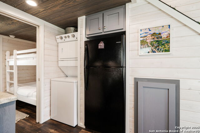 Image 13 of 34 For 5386 Ranch Road 1376 #172