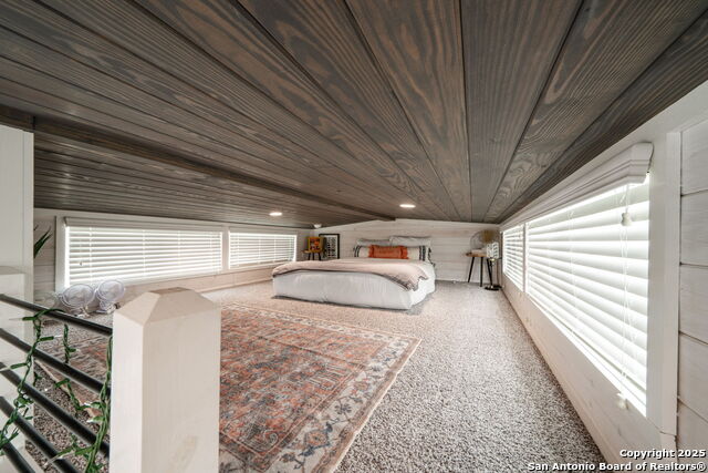 Image 17 of 34 For 5386 Ranch Road 1376 #172