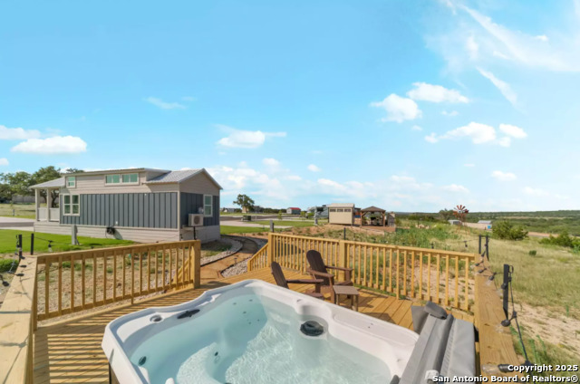 Image 21 of 34 For 5386 Ranch Road 1376 #172