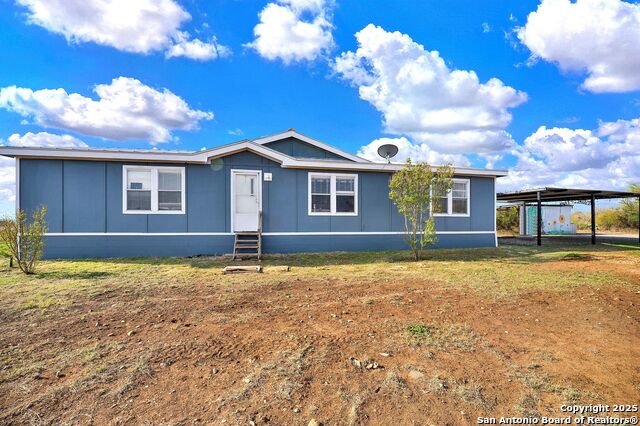 Listing photo id 22 for 452 Pr 6620