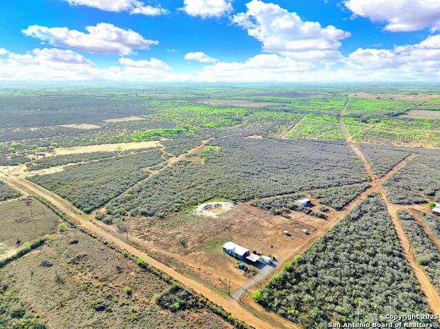 Listing photo id 3 for 452 Pr 6620