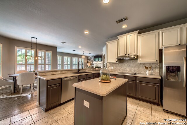 Image 17 of 31 For 7331 Steeple Dr