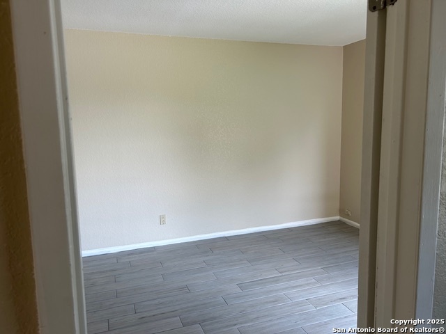 Image 8 of 20 For 6630 Peachtree