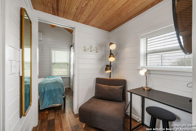 Image 13 of 36 For 5386 Ranch Road 1376 #4