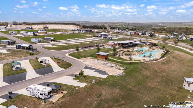 Image 11 of 27 For 5386 Ranch Road 1376 #101