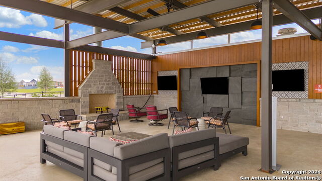 Image 19 of 27 For 5386 Ranch Road 1376 #101