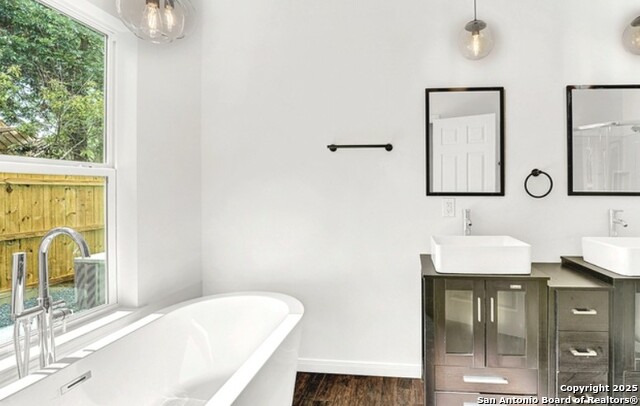 Image 4 of 5 For 806 21st  