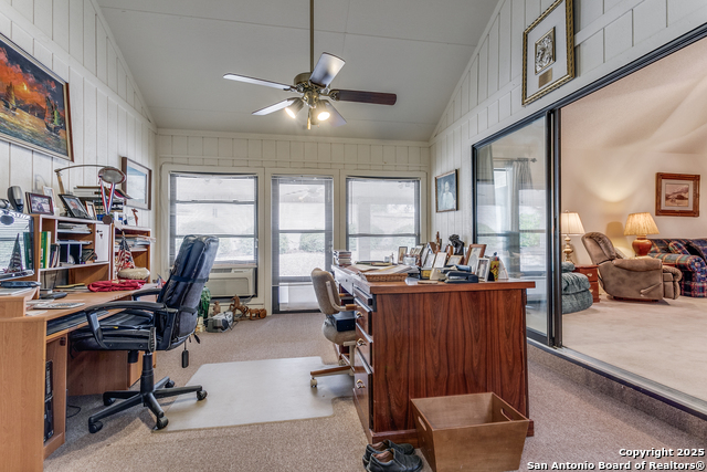 Image 9 of 25 For 6007 Royal Breeze