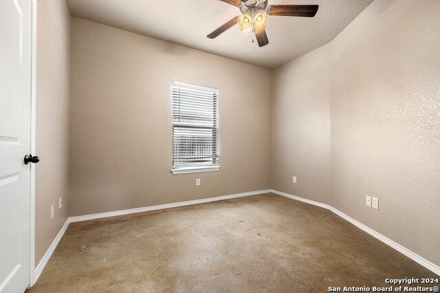 Image 9 of 16 For 264 Rosalie Dr