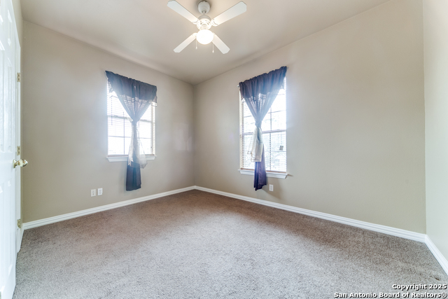 Image 17 of 25 For 146 Creekview Dr