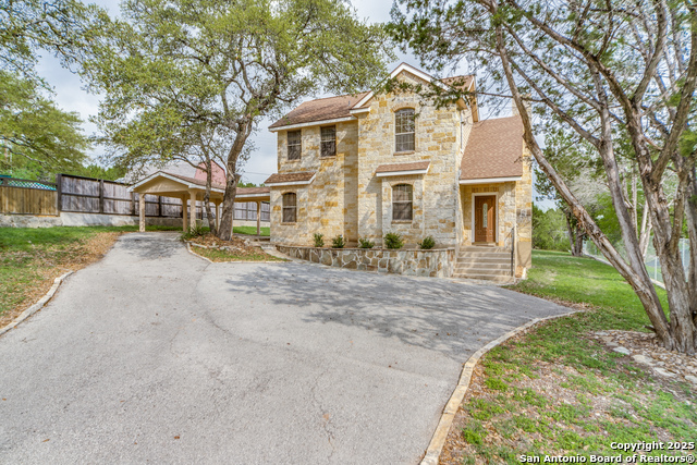 Image 2 of 25 For 146 Creekview Dr