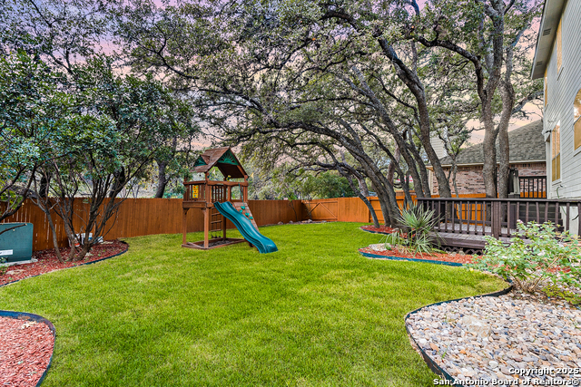 Image 29 of 30 For 13911 Laurelbrook