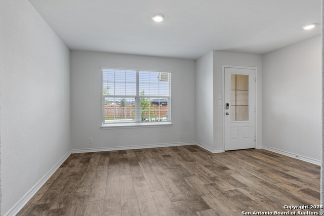 Image 8 of 46 For 13314 Whisper Bend