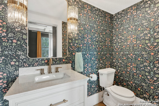 Listing photo id 29 for 248 Post