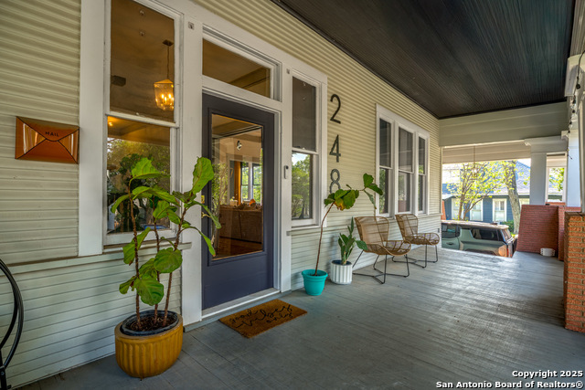 Listing photo id 2 for 248 Post