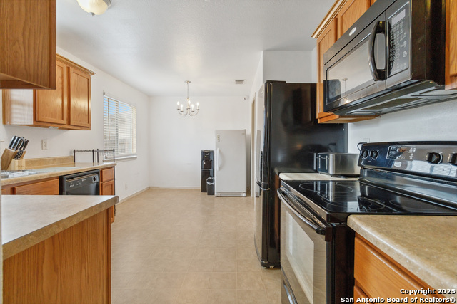 Image 10 of 28 For 3917 Whisper Ridge